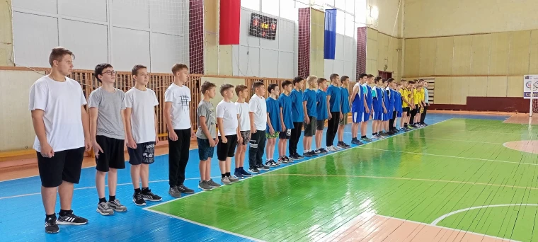 Cоревнования по мини-футболу.